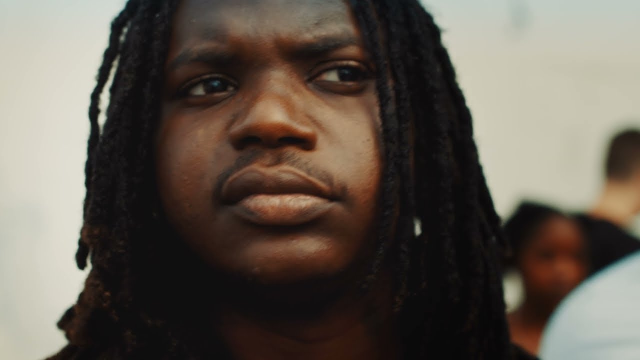 Raccoon – Black Card  (Vidéoclip Officiel)