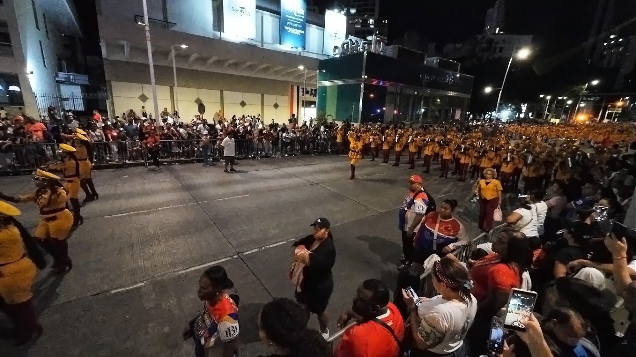 Banda Independiente El Hogar - Desfile 4 de Noviembre Via España Panamá 2025
