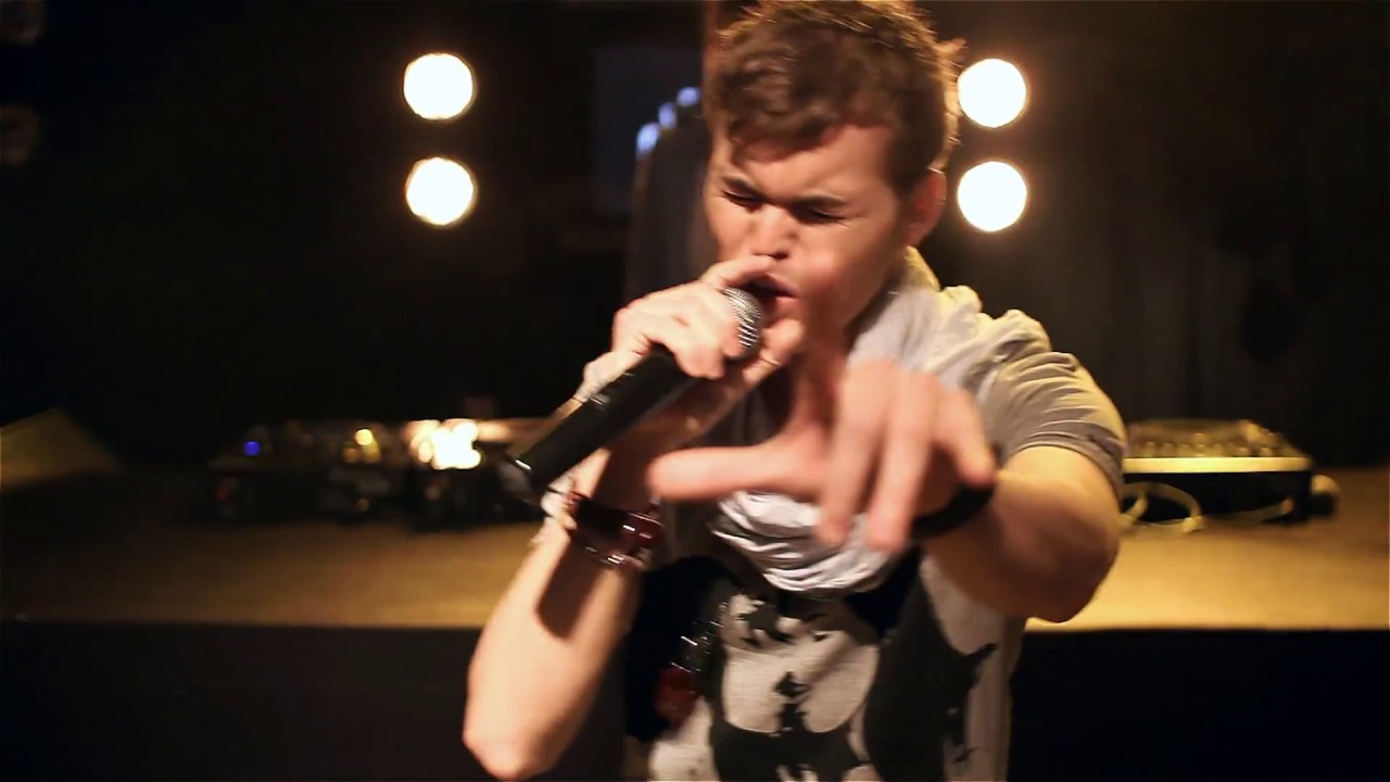 James Stefano ft. Maroy - She Rocks (Official Video)