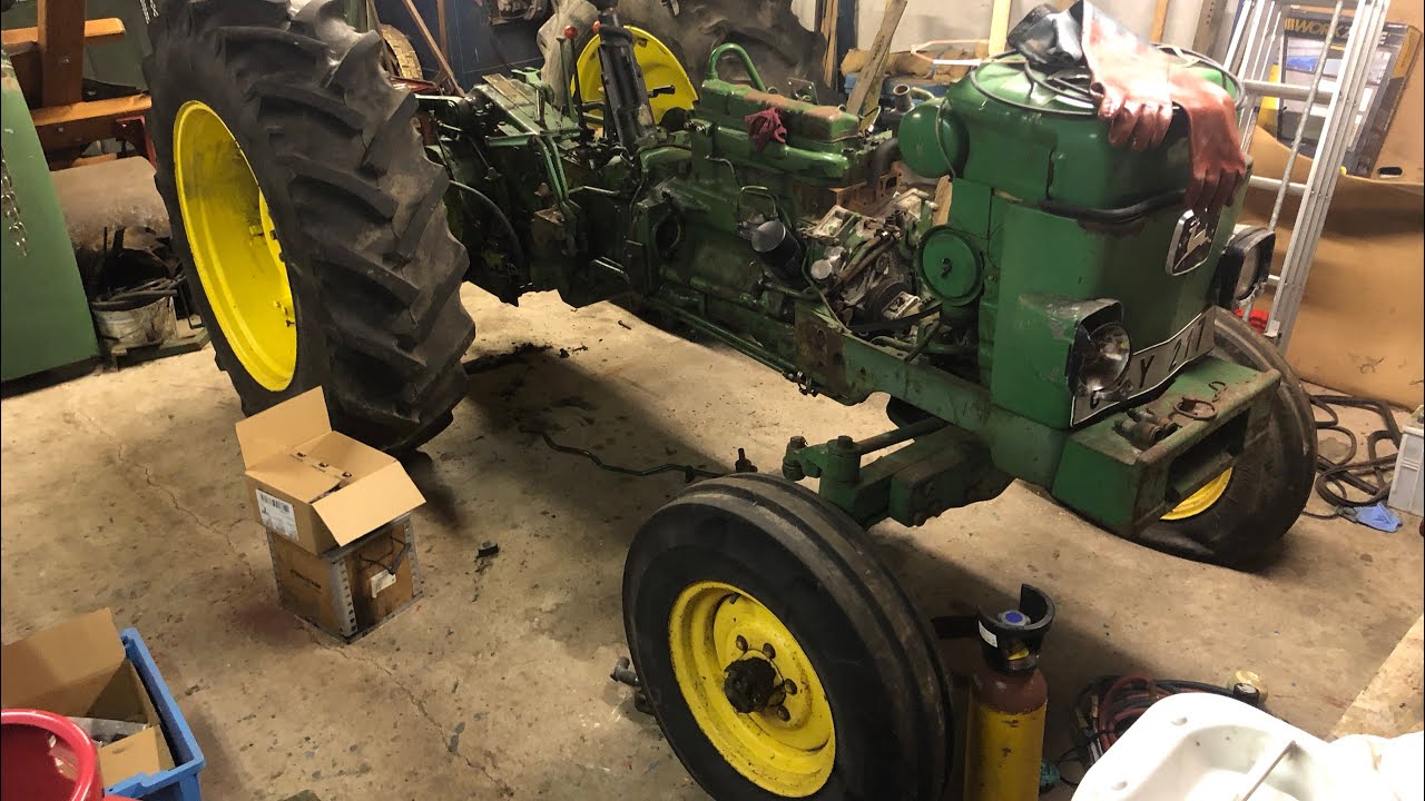 JOHN DEERE 2130 RESTORATION BACK UNDERWAY