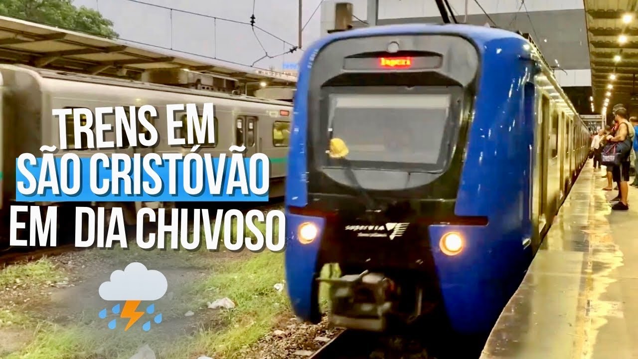 Supervia | Trens em São Cristóvão em dia chuvoso