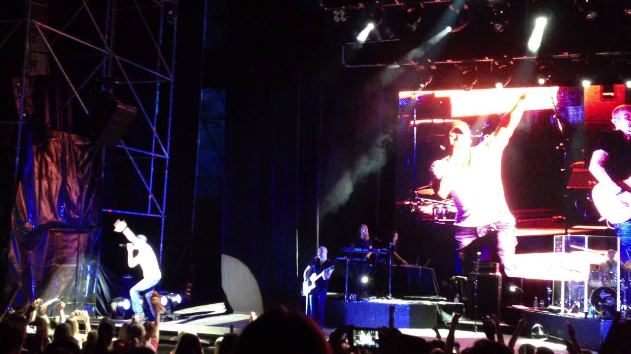 Enrique Iglesias - Be with you, Tired Of Being Sorry - Live on Starlite Festival 2013 Marbella