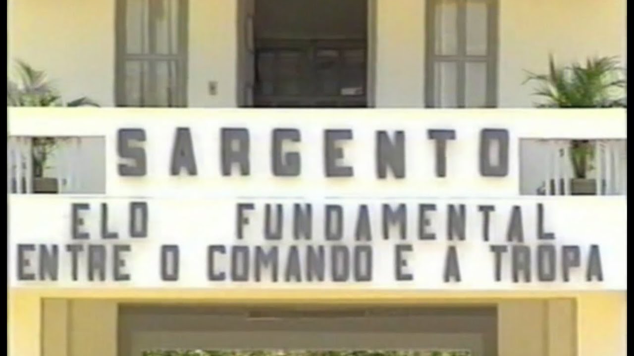ESA: Escola de Sargentos das Armas (1997): Documentário