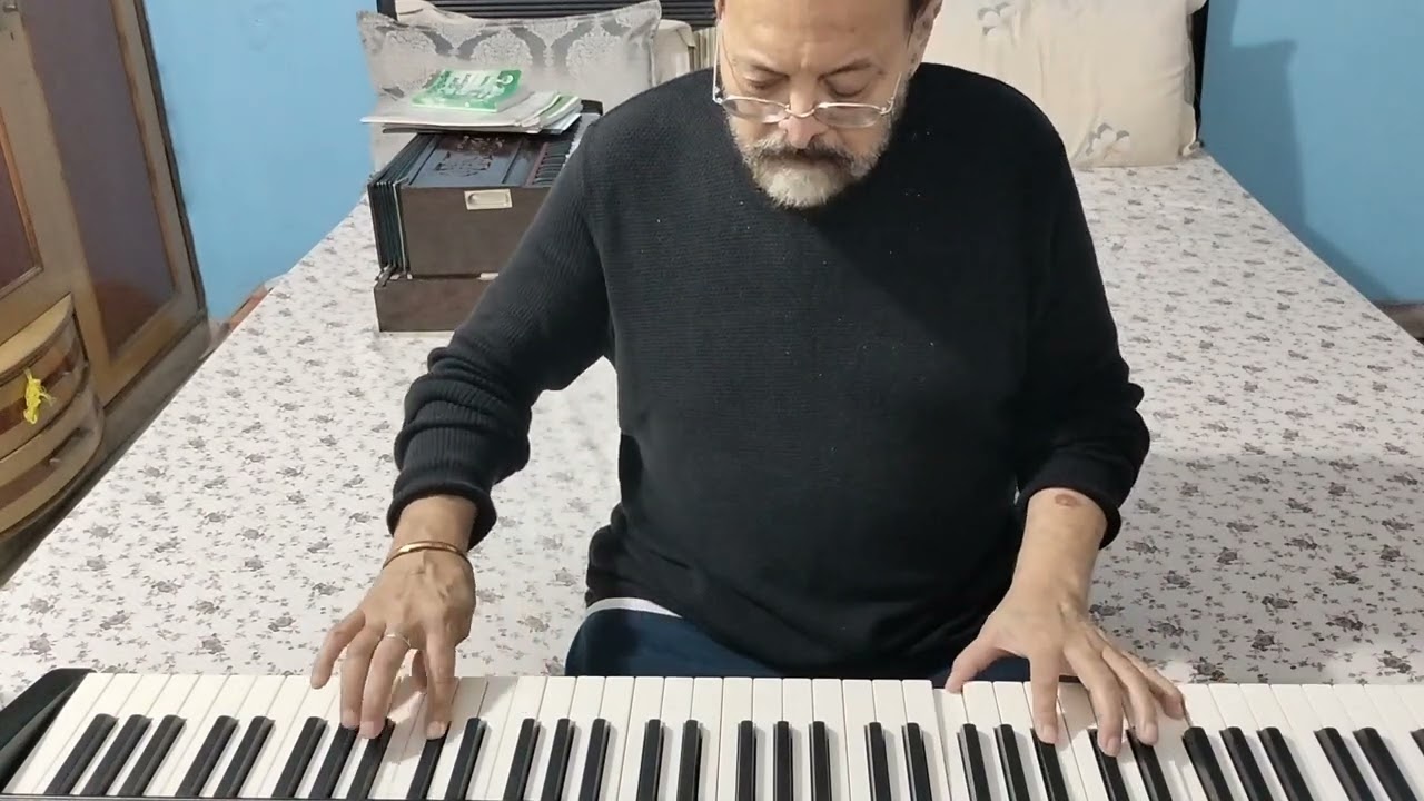 Neele Gagan Ke Tale // Tribute// Mahendra Kapoor// Piano Version