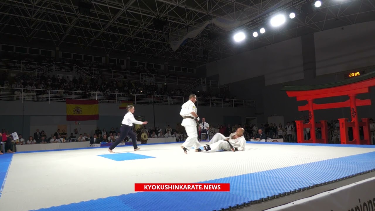 1st WKB World Open Champ: Final 40+ Pablo Larrosa Hernández (Spain) - Mohamed Ourkya (Morocco, aka)