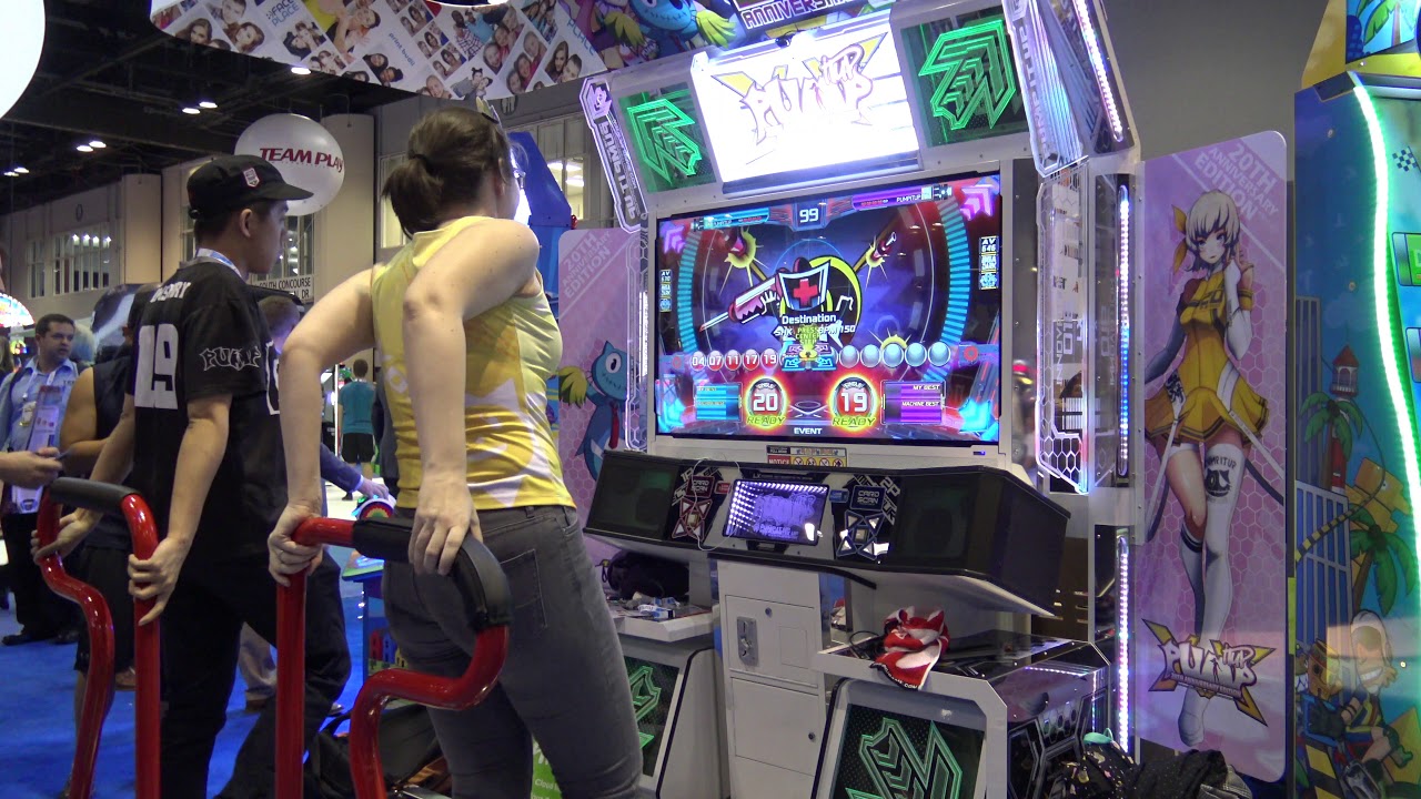 Pump It Up XX 20th Anniversary Edition by Andamiro (IAAPA 2018)