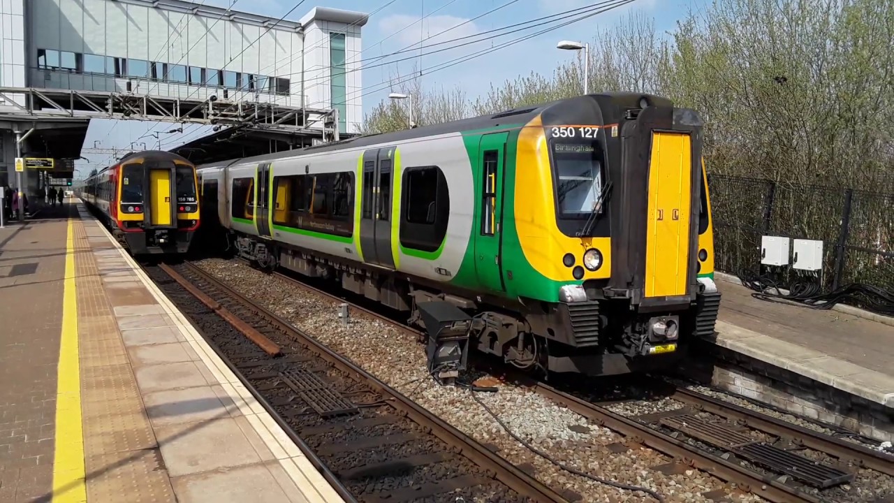 Поезда на станции: Liverpool South Parkway, WCML, 06.04.2019