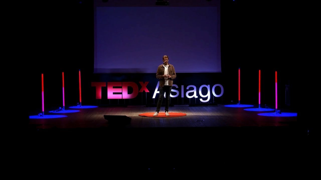 Il successo non esiste | Max Corona | TEDxAsiago