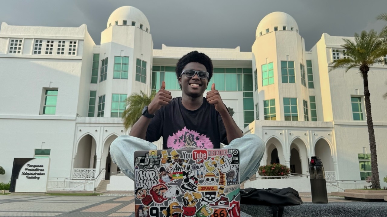 Study for FREE at This Beautiful University | Albukhary International University Tour + How to Apply