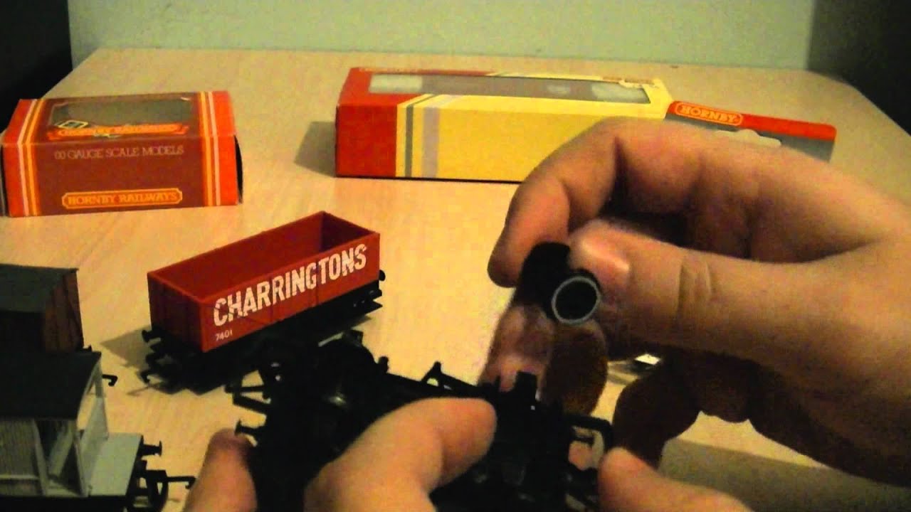 Tutorial: How To Change Plastic Wheels For Metal Wheel On Hornby Railroad Wagons