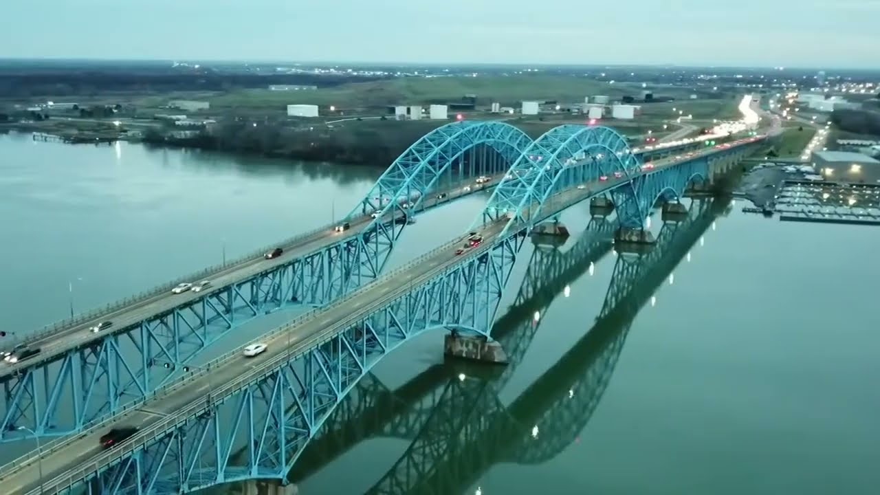 Grand Island  bridge Buffalo New York  جسر طريق شلالات نياكارة من بافالو نيويورك