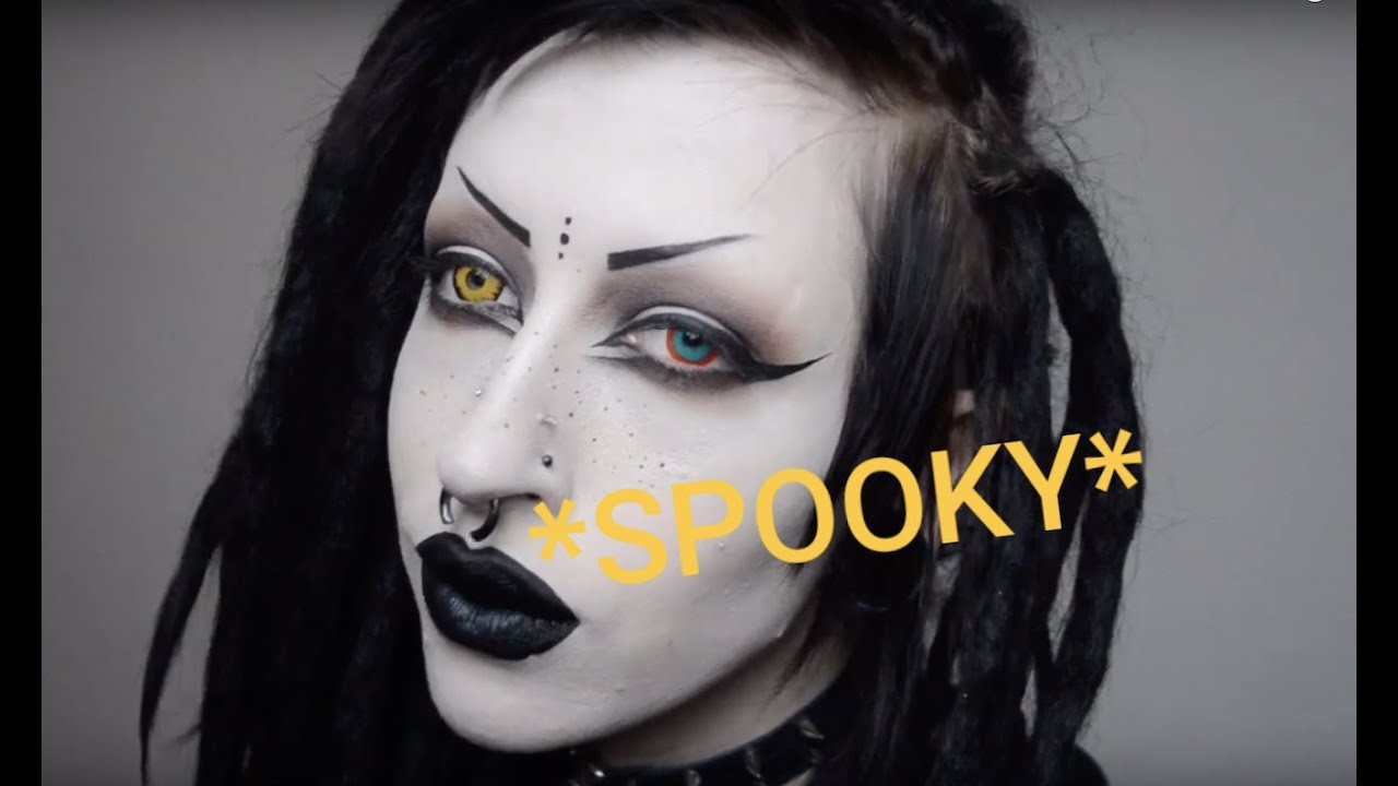 Neutral Spooky Goth Makeup