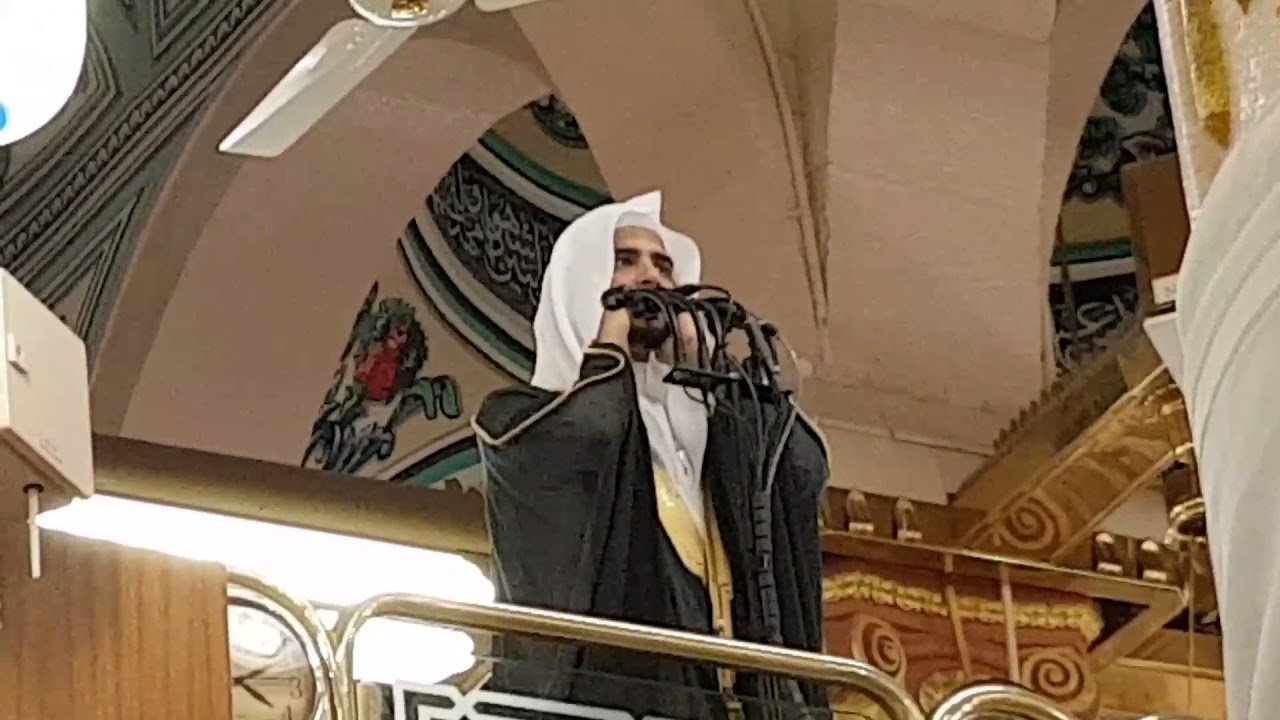 أذان الفجر الأول مدني للشيخ عمر سنبل من داخل المسجد النبوي الأحد 9 صفر 1439