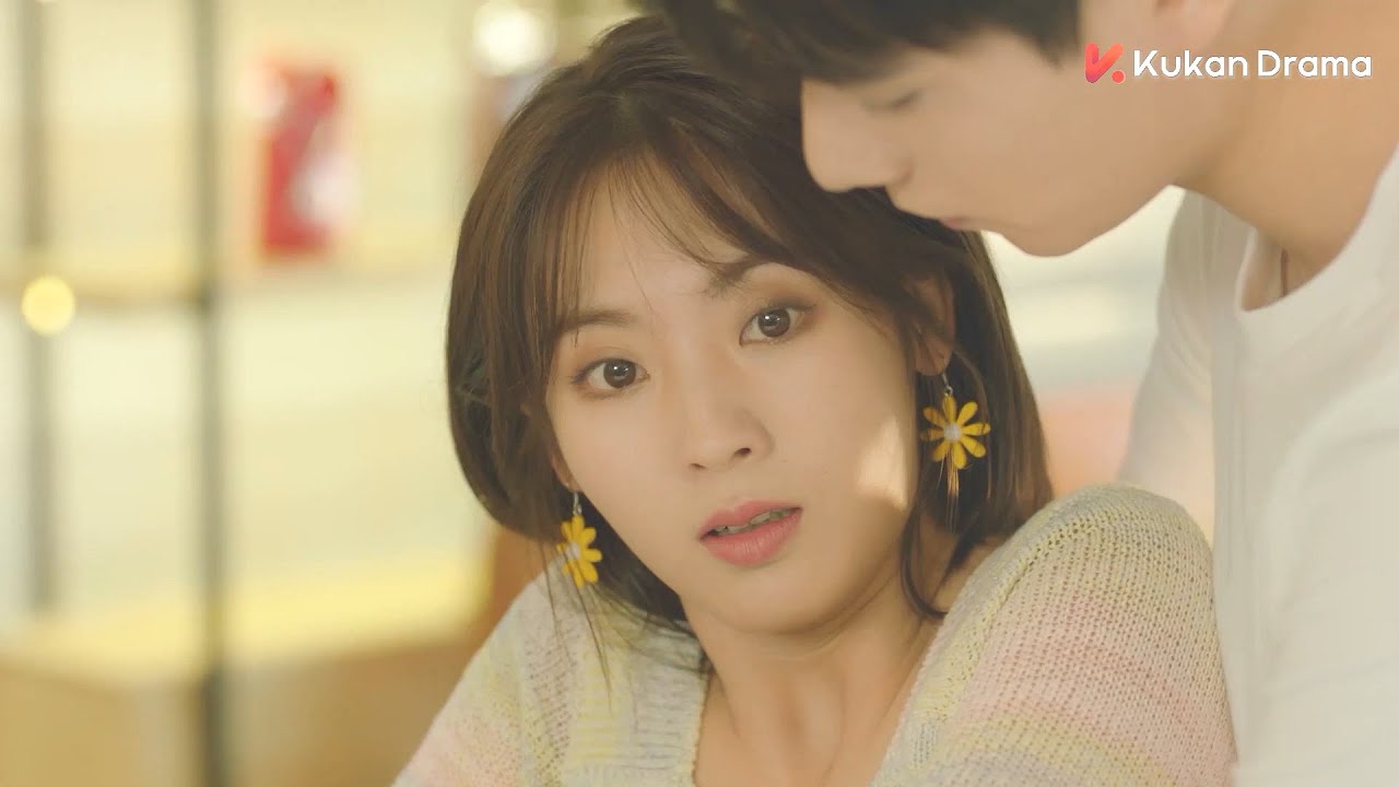 好甜！神枪手察觉小主播身体不适，主动为她买药披衣服！💘| clip 你好神枪手 Hello, the Sharpshooter