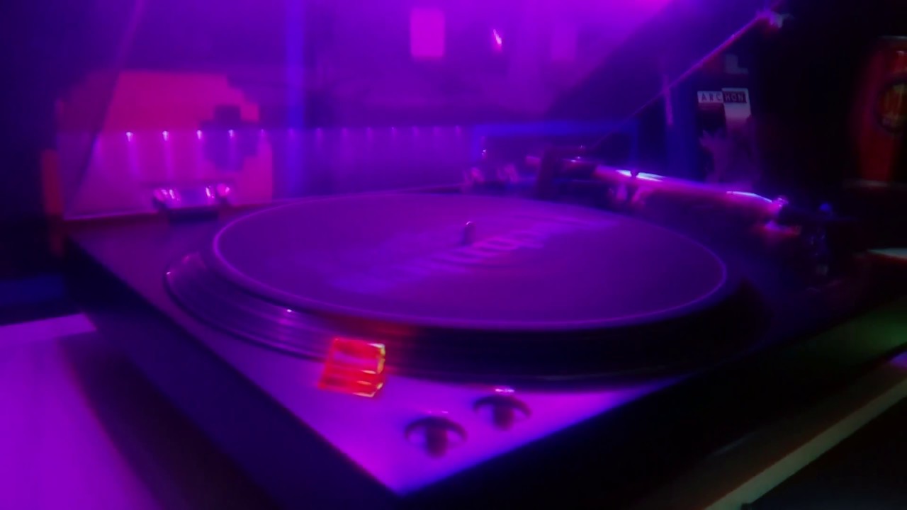 A NEW MACHINE HAS ENTERED THE REALM!!! Technics SL -1510