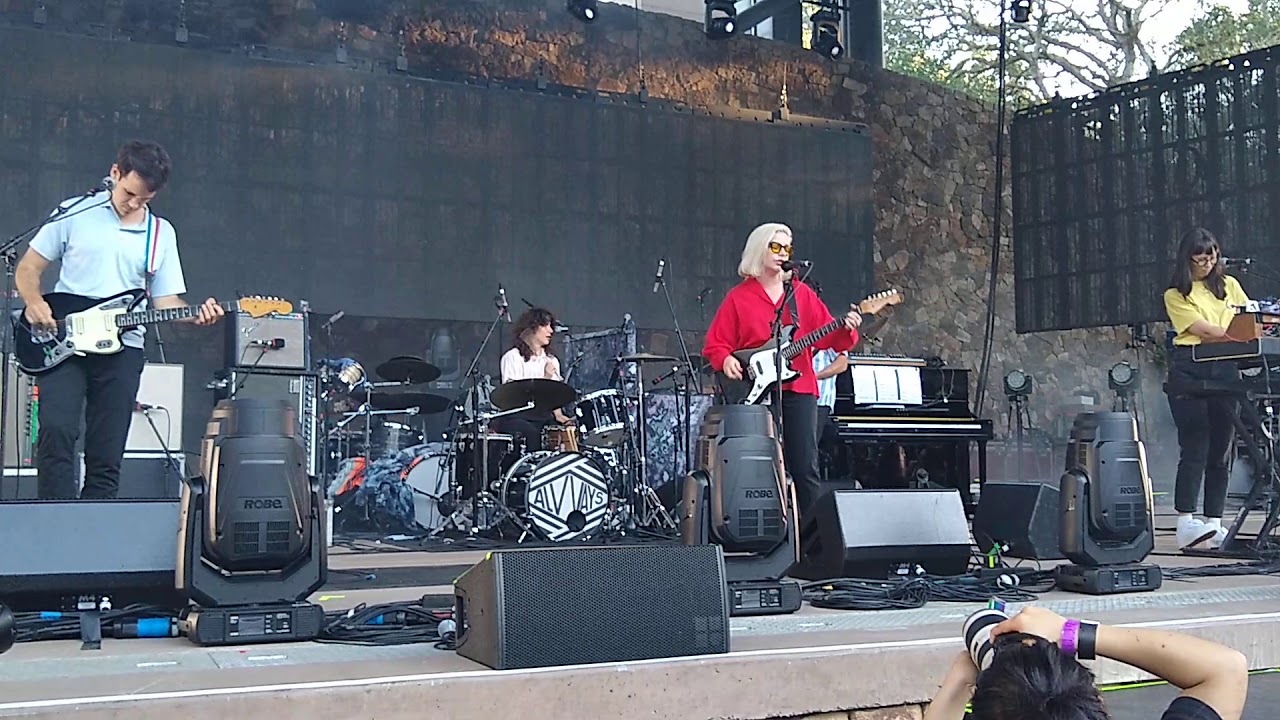 Alvvays - Adult Diversion (Live) | Frost Amphitheater 9.1.19