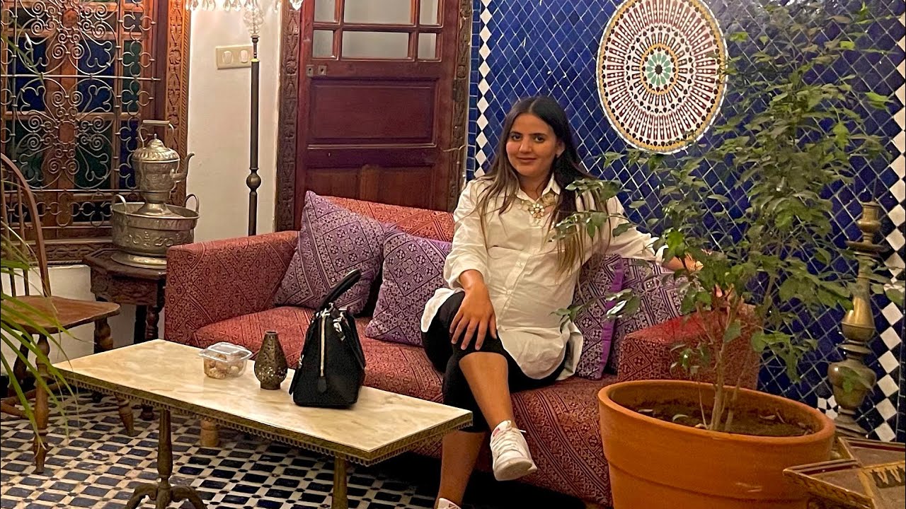 جولة في المدينة القديمة 🇲🇦فاس والكل في فاس شاركت معاكوم رياض 53 لي مشينا ليه