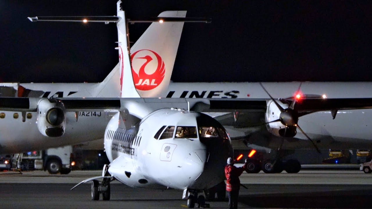 [出雲縁結び空港] 2023年12月9日(土) 夜の離発着 後編 ／ Izumo Airport 2023/12/09 takeoff and landing at night #出雲空港#離着陸