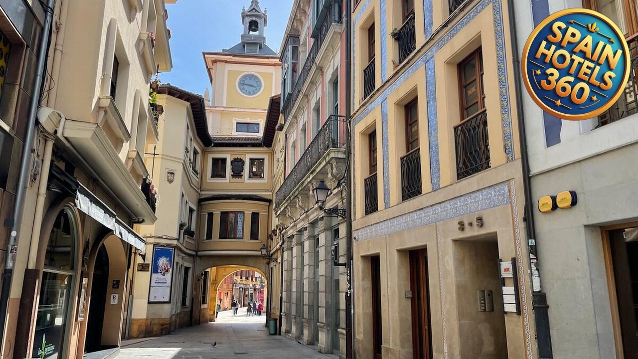 Casco Histórico-Catedral Oviedo | Oviedo, Spain | Hotel Review 🏩