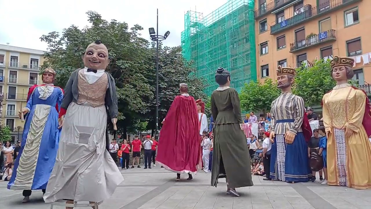 Vals de Miranda de Ebro (Burgos) en la Gigantada en Trintxerpe (Pasaia) | 14 de Julio de 2024