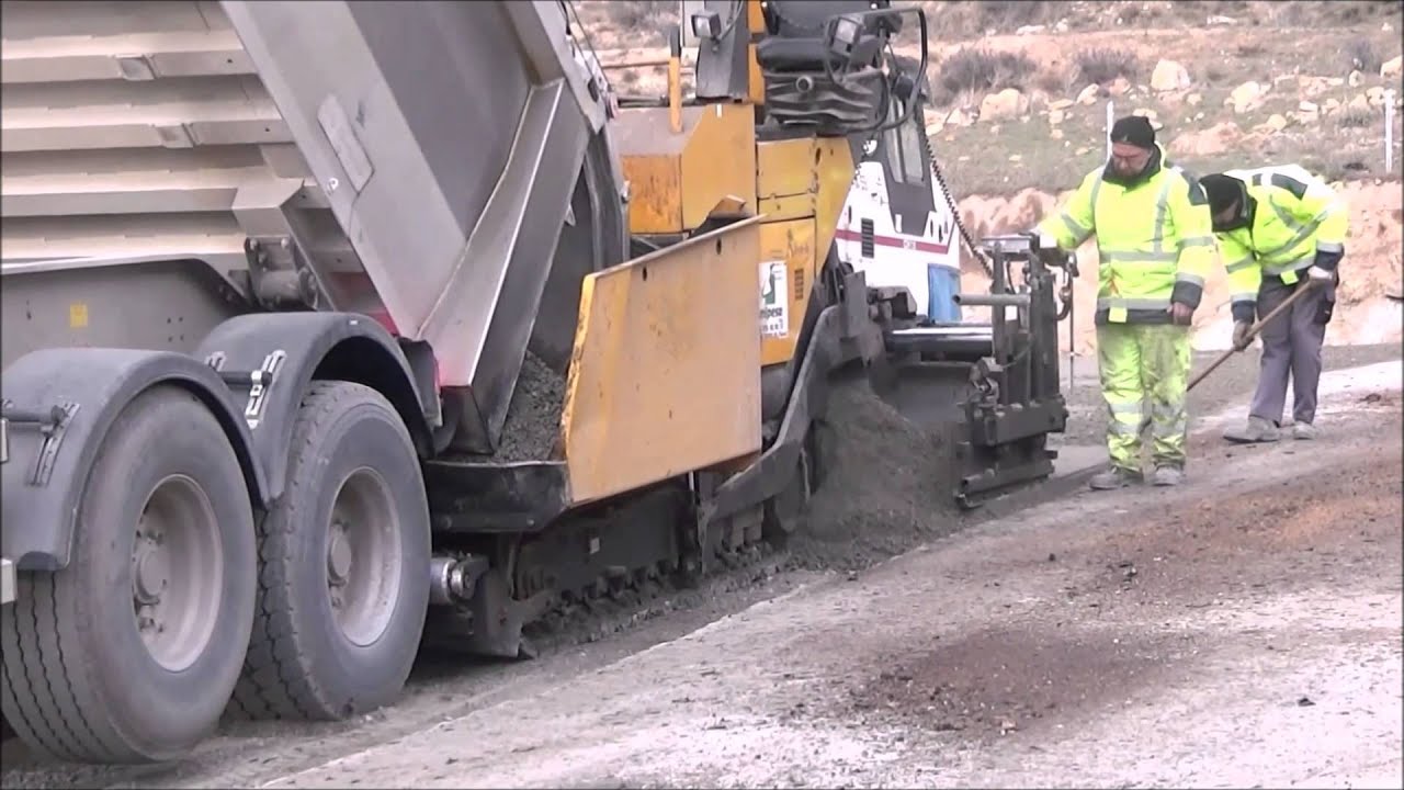HORMIGON COMPACTADO CON RODILLO. H.C.R.