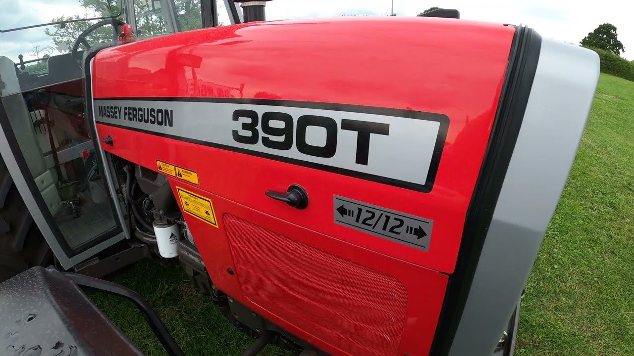 1993 Massey Ferguson 390T 3.9 Litre 4-Cyl Diesel Tractor (92 HP) Kelsall Steam & Vintage Rally 2025