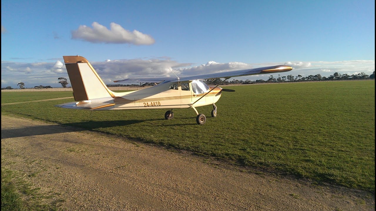 Flying lesson in Tecnam P92 Echo Super
