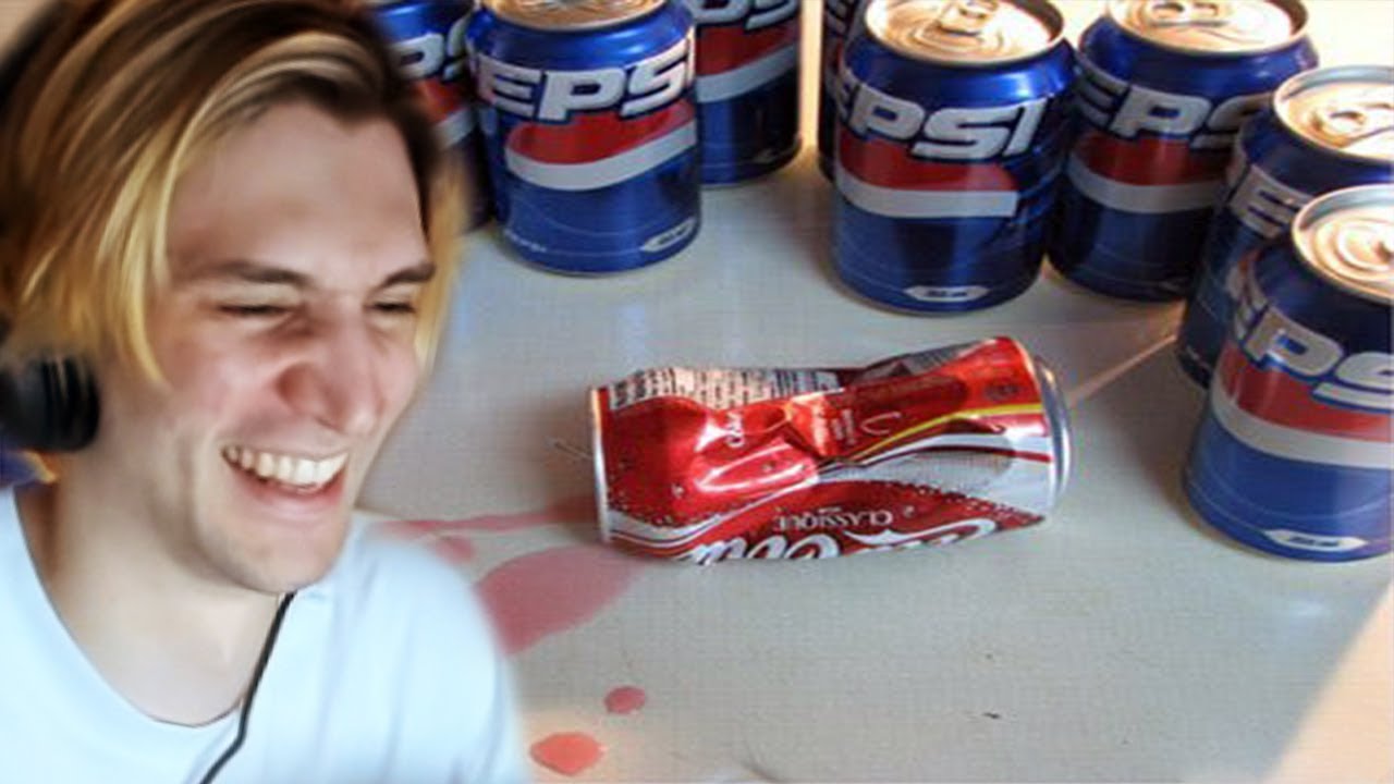 xQc Reacts to 'have some well seasoned memes with your food'