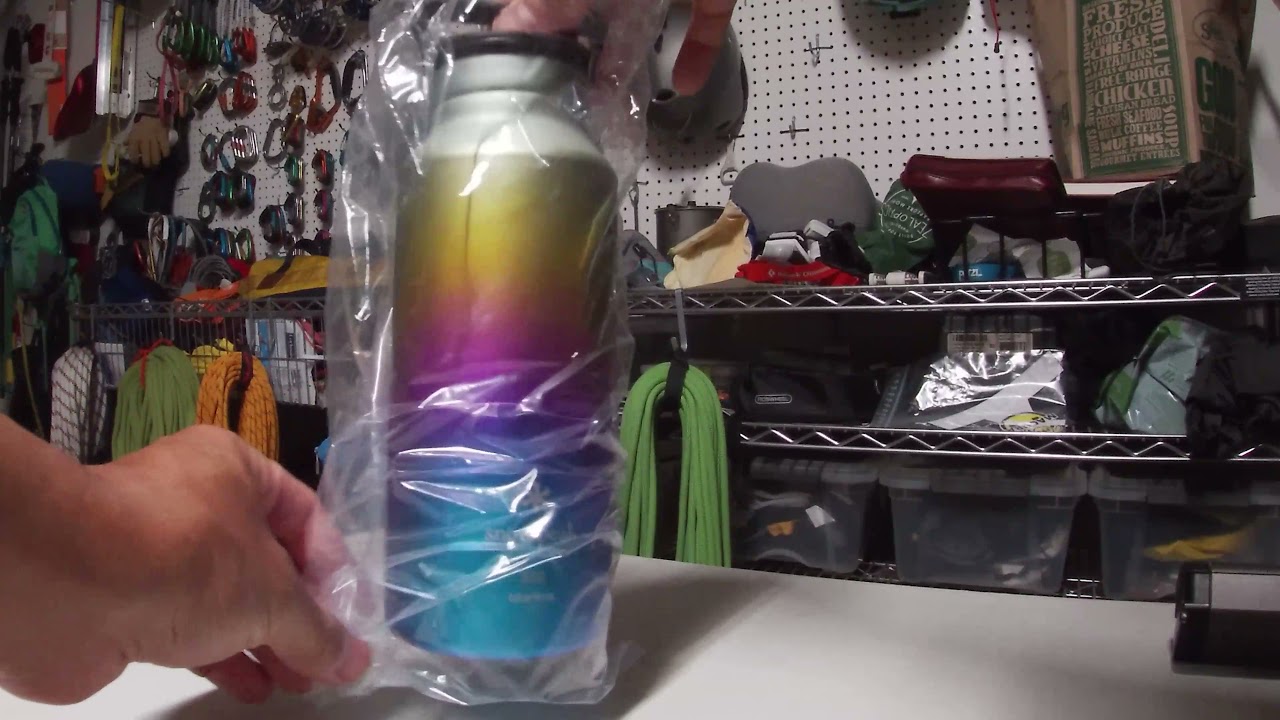 Unboxing - Snow Peak Aurora Bottle
