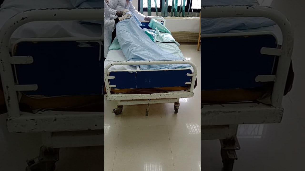 محاضرة تمريض باطنى جراحى عملى بعنوان occupied Bed making الفرقة الاولى د/ ولاء السيد يوم 4/11/2020