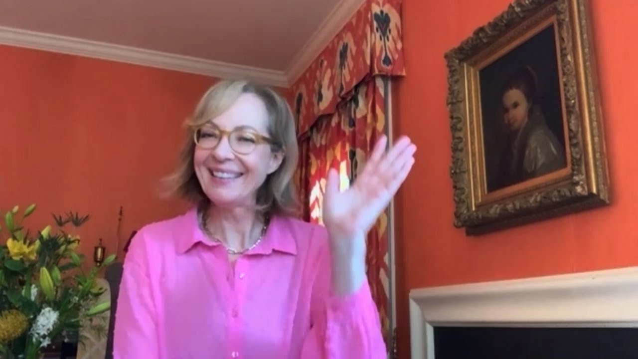 Allison Janney’s Mom Might Be Mad She Showed This on TV