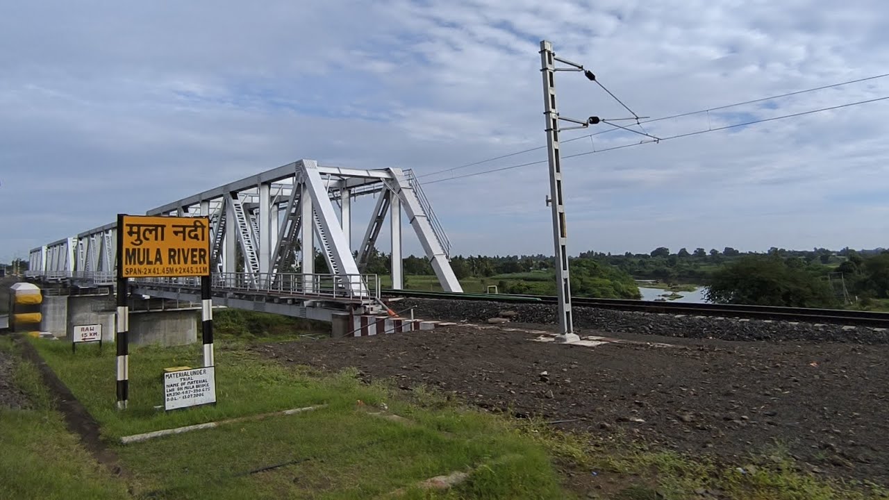 DAUND - MANMAD DOUBLING UPDATE WORK ELECTRIFICATION RAHURI - VAMBORI SEACTION OCTOBER 2025 