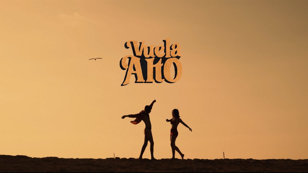 Tres Caladas - Vuela Alto (Videoclip Oficial)