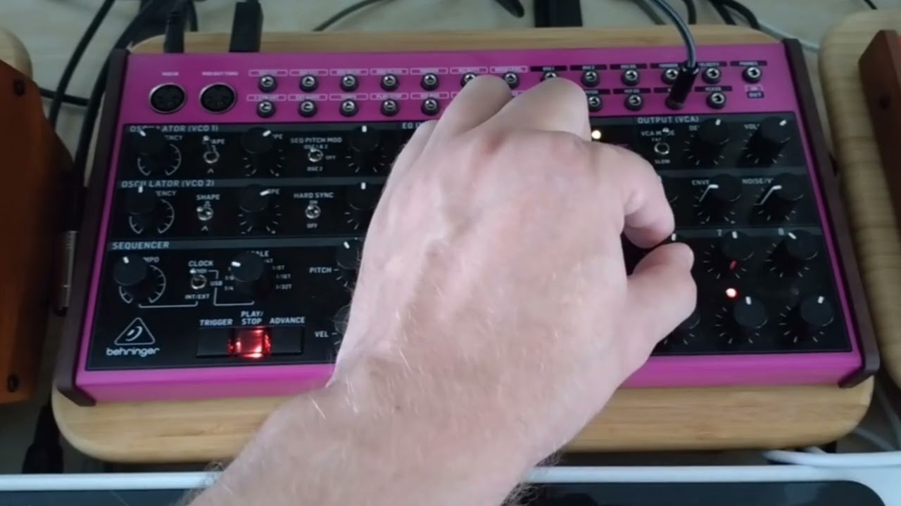 Behringer - Edge 