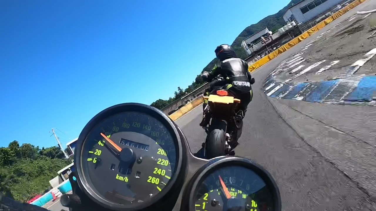 2021/9/20 本庄モーターパーク　GSR 初心者枠　予選　#35 GPZ750F