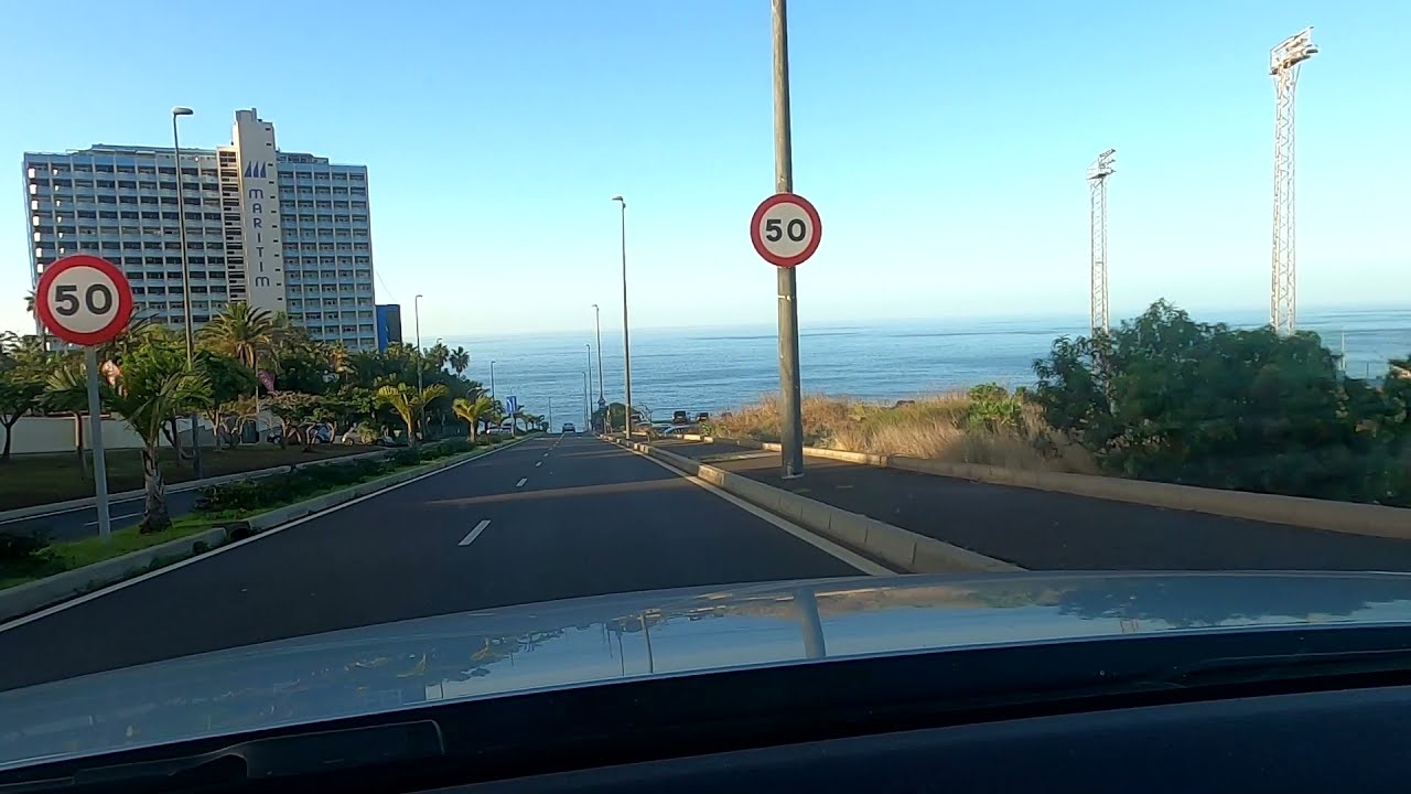 Car Drive and View of Puerto de la Cruz Tenerife Isla Canarias | Autofahrt durch Puerto de la Cruz