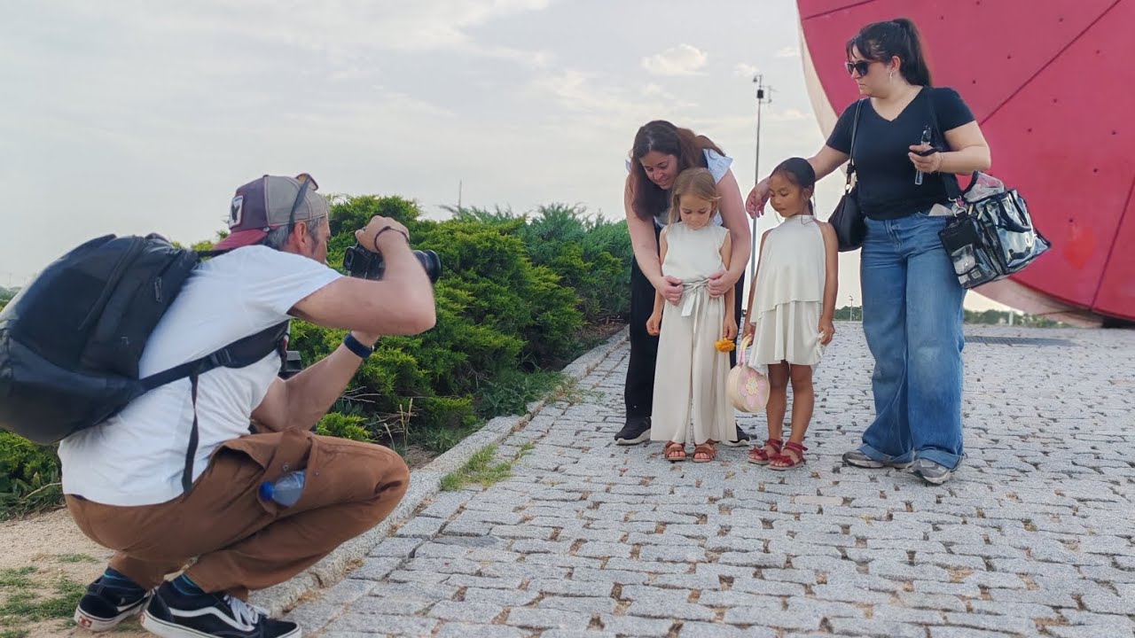 Model Kids (Canada House)