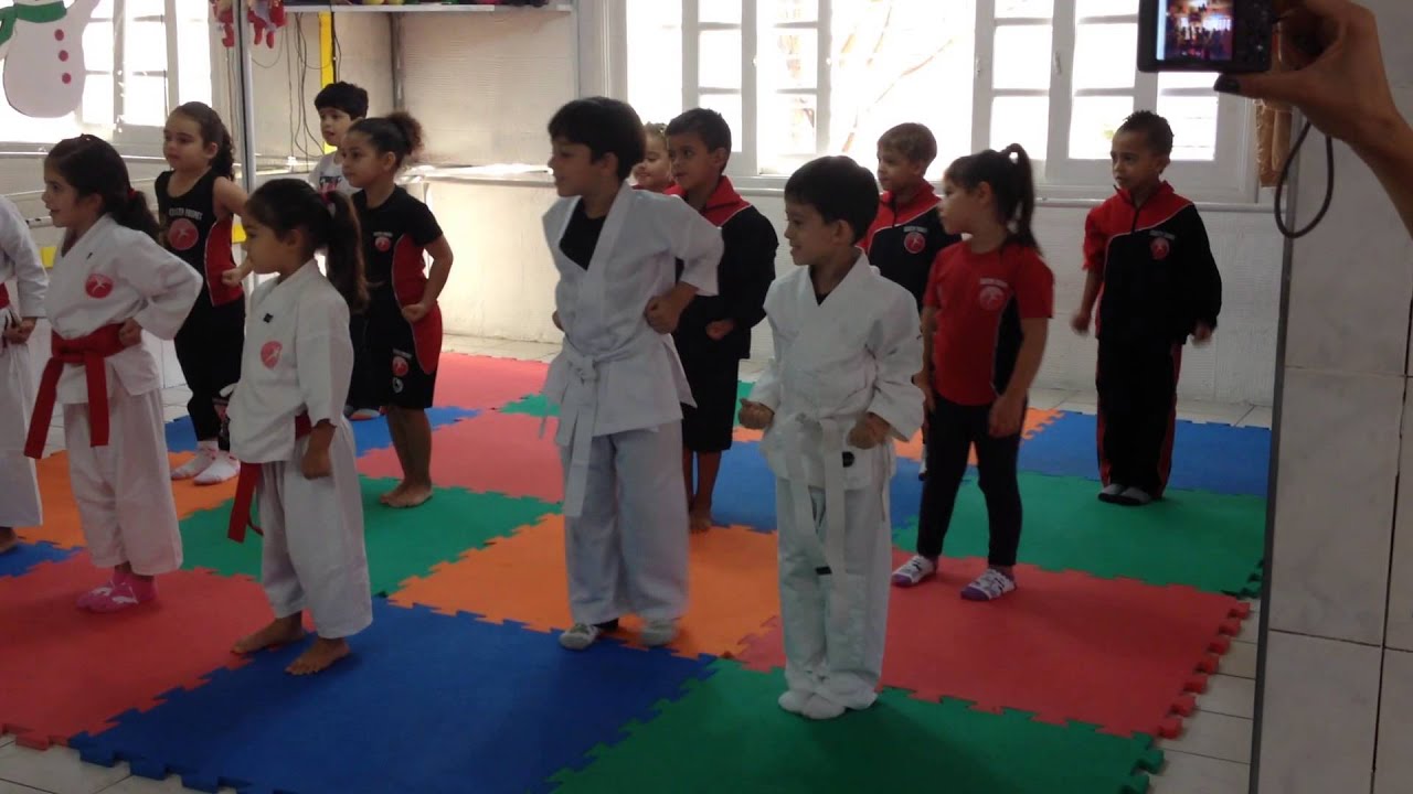 Aula Karate - Infantil III - Exercicios