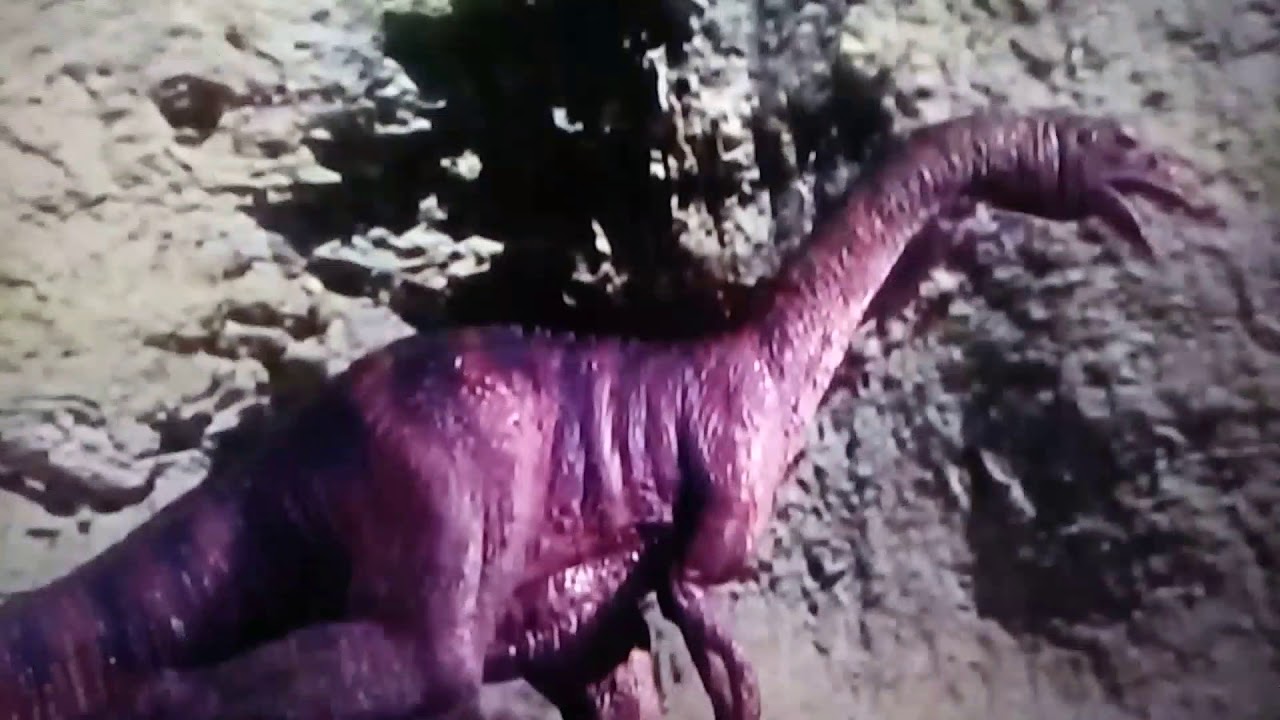 The valley of gwangi gwangi kills the ornithomimus