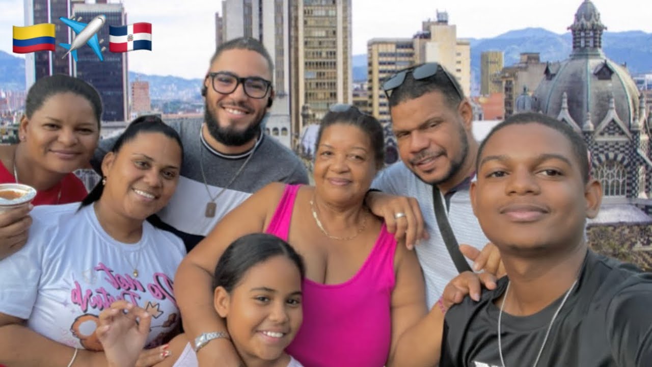 🇨🇴ASI REACCION&Oacute; MI FAMILIA DE MEDELL&Iacute;N COLOMBIA EN SU REGRESO A R.D✈️🏝🇩🇴 | YEISON TORIBIO