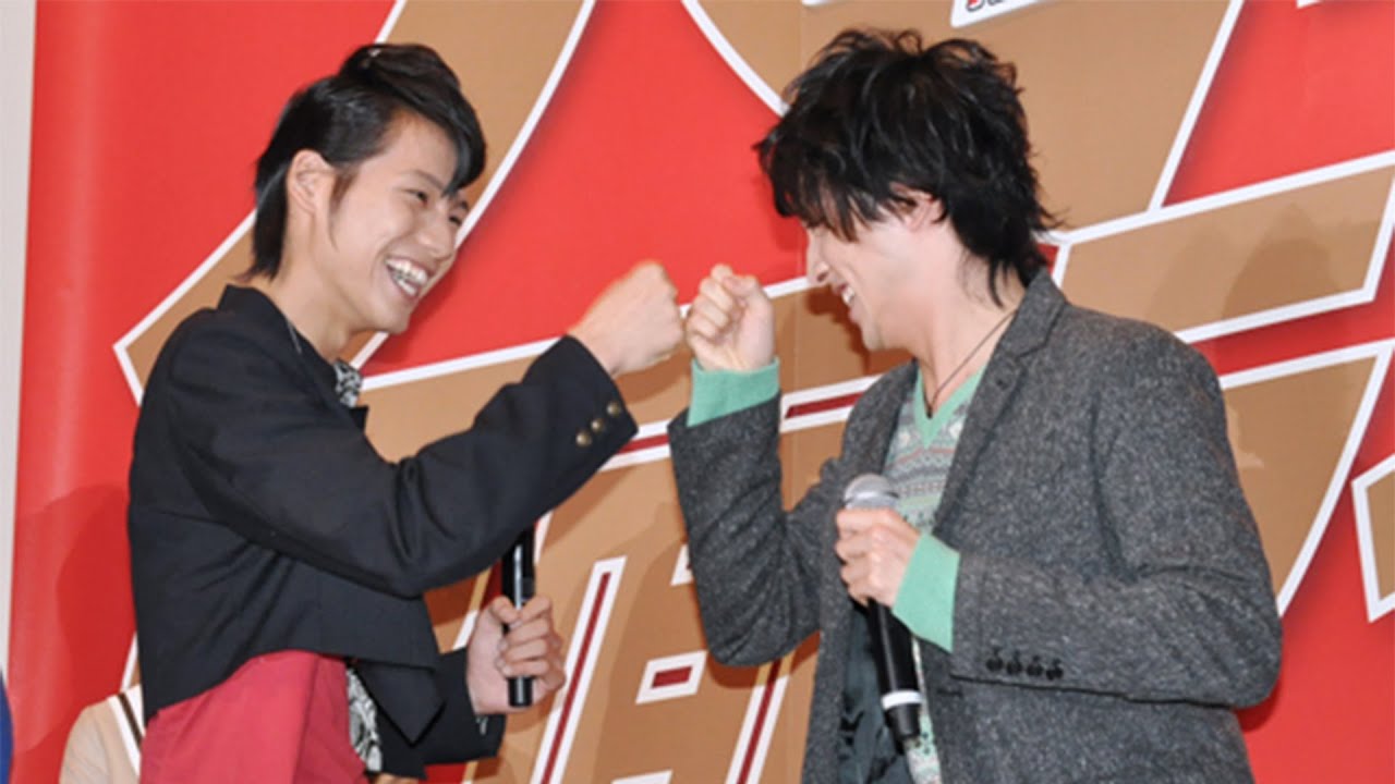 仮面ライダーフォーゼ・福士蒼汰「しっかりと受け継いでいきます」とオーズ・渡部秀と握手／『仮面ライダー×仮面ライダー フォーゼ＆オーズ MOVIE大戦 MEGA MAX』初日舞台挨拶