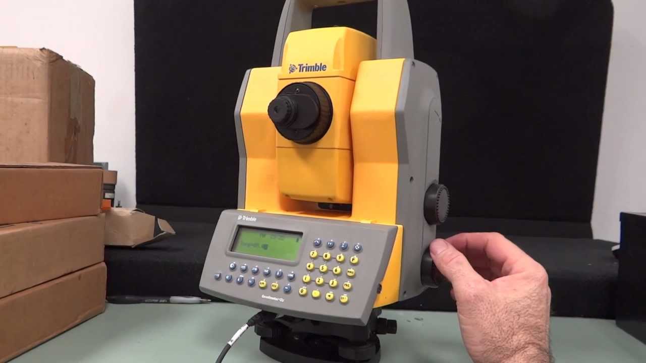 TRIMBLE 5601 DR200+ Total Station Survey Geodimeter 5600 Series. Calibrated