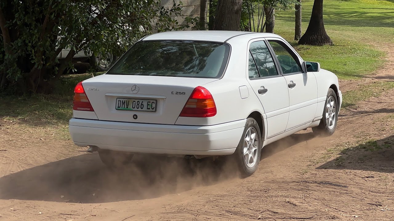 ROAD TEST: 1995 Mercedes w202 C250 manual.