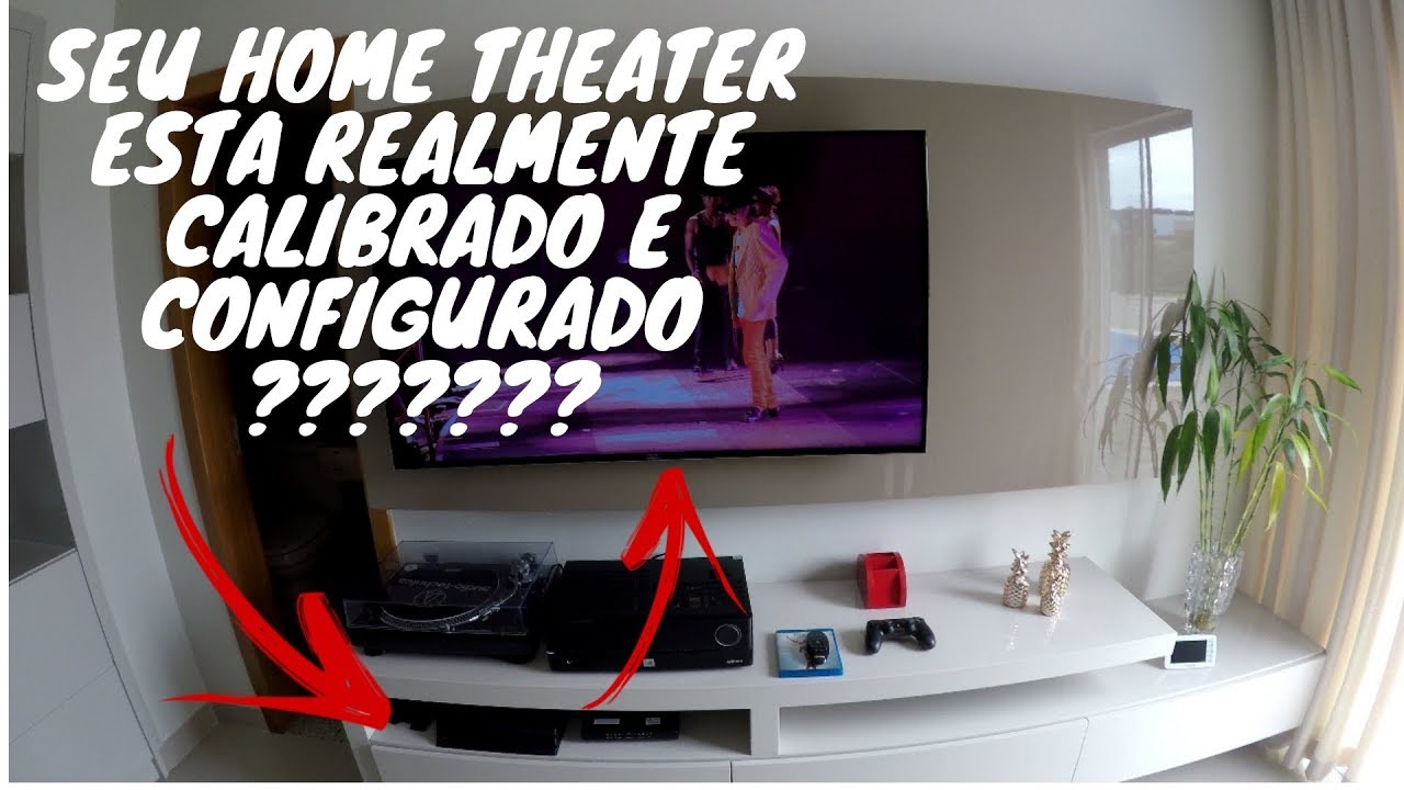 SALA DE HOME THEATER receiver Harman Kardon caixas JBL PS4 PRO e Smart TV 4K SAMSUNG