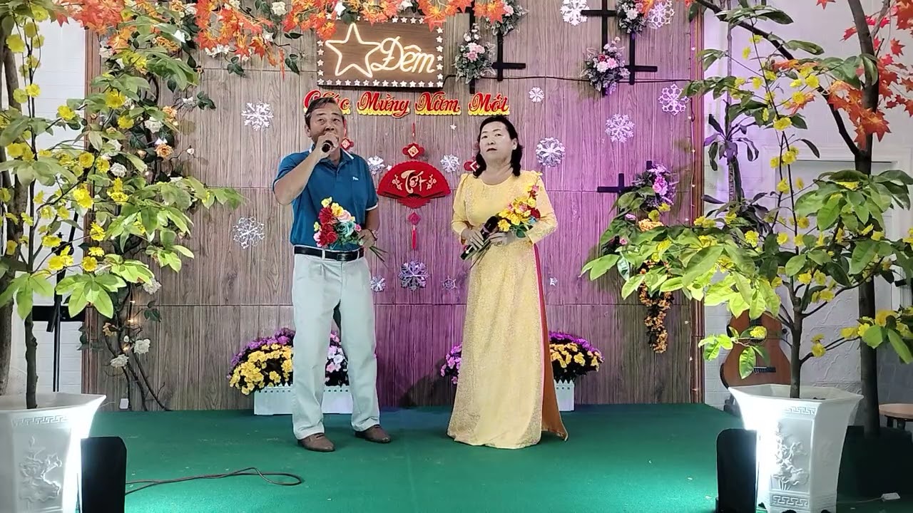 VỀ DƯỚI MÁI NHÀ / ÚT TƯƠI - ÚT THANH