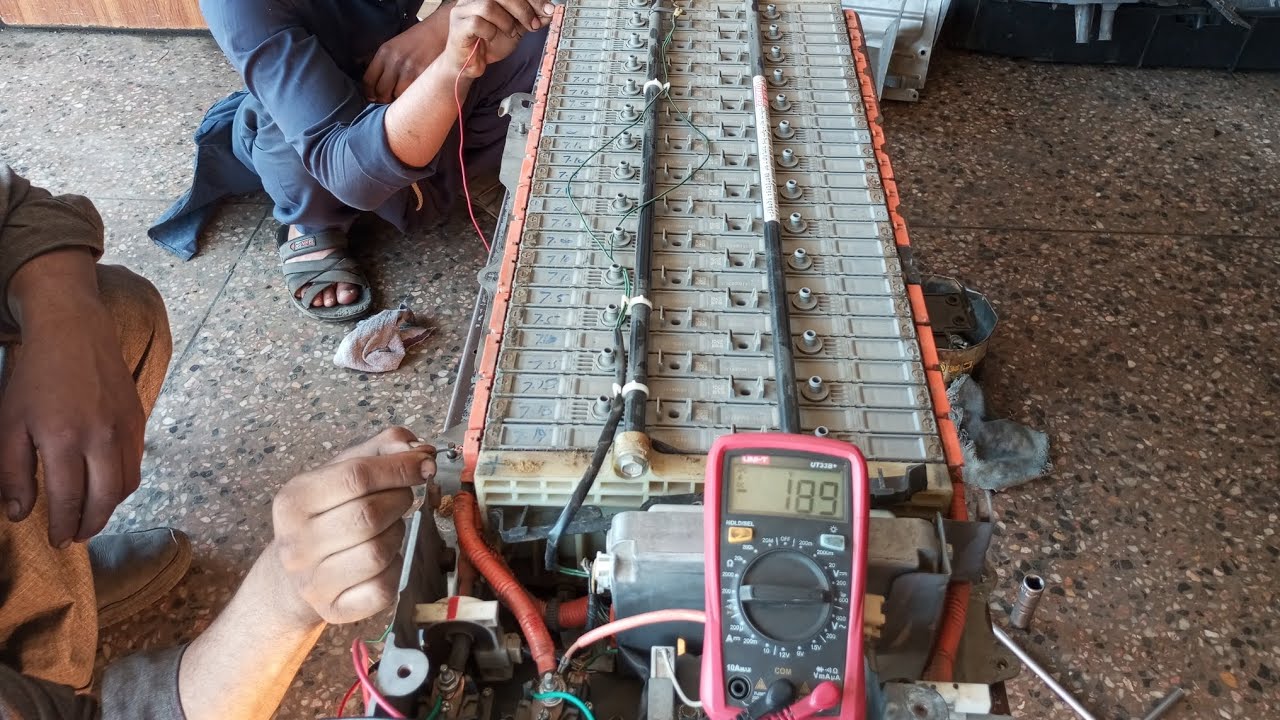 How to check hybrid battery || hybrid battery health ||.  replace battery cell || p0a80