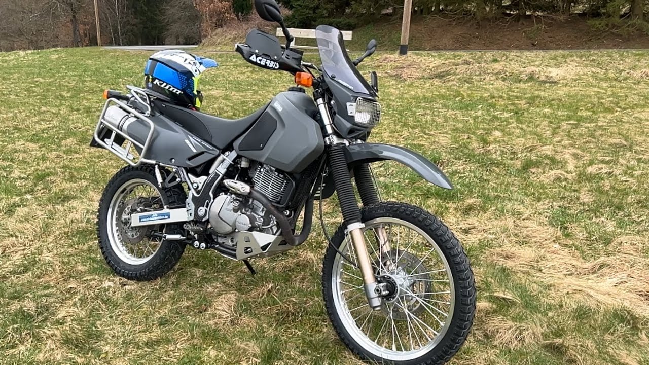 Eine DR650SE fertig für die Weltreise!