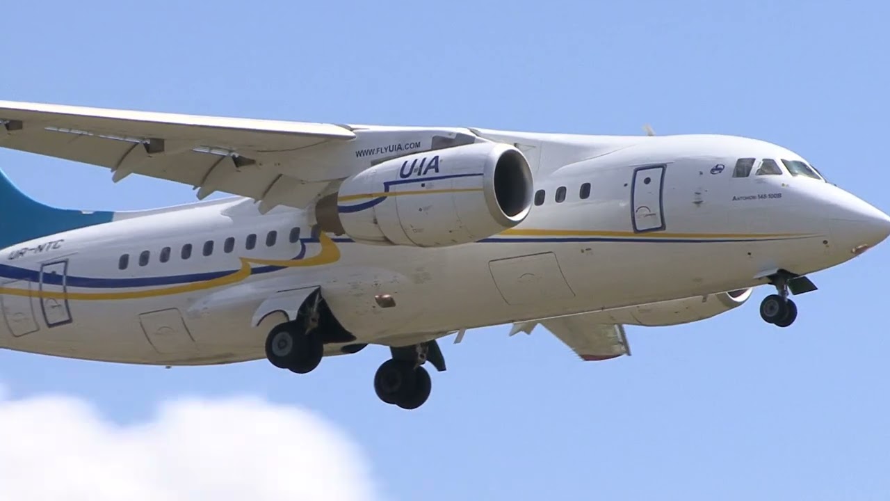 TXL 2012.06.17 A148 AUI UR-NTC landing 26R