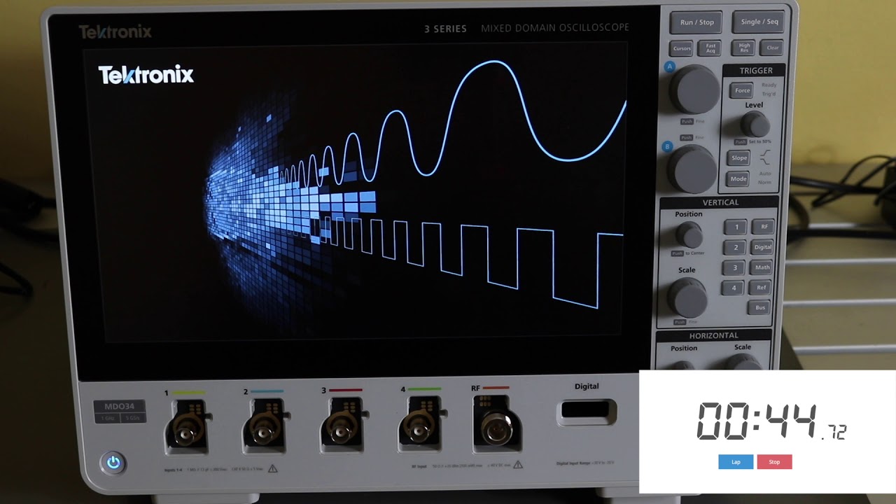 Tektronix 3 Series MDO Start-up