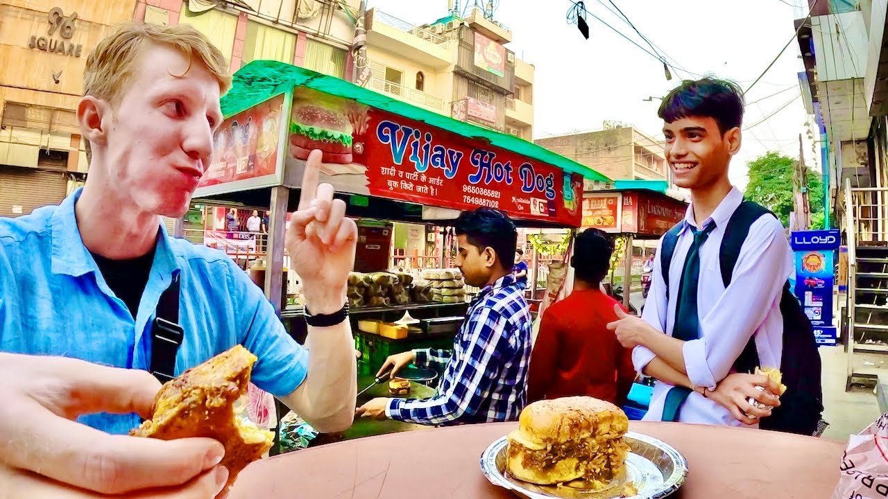 Indian student schools me at English 🇮🇳
